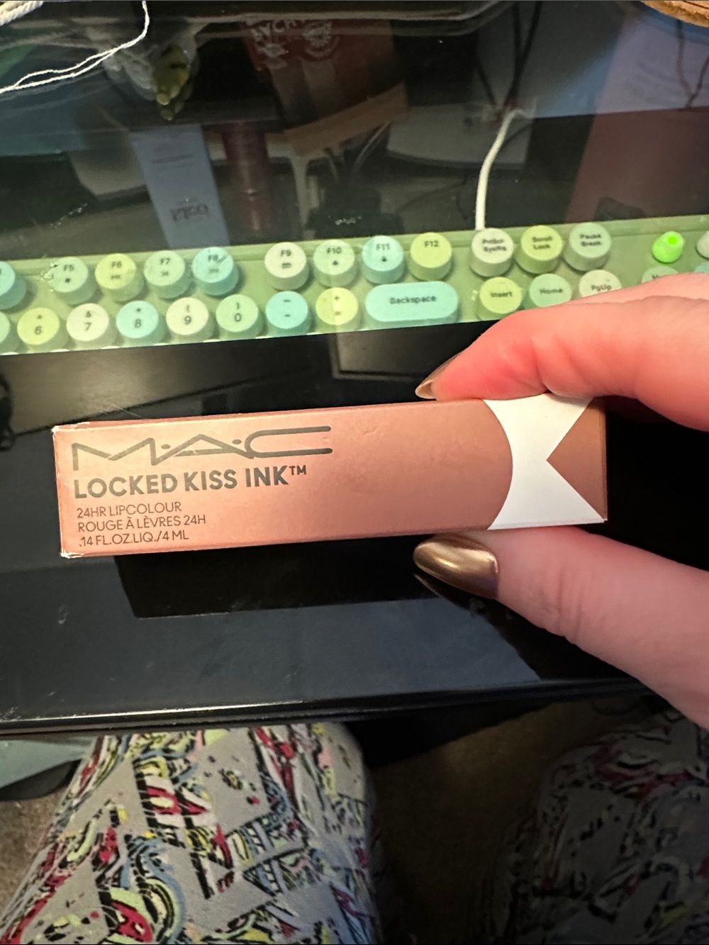 Mac locked kiss lip gloss